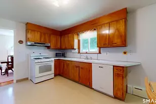 309 Danbury Rd, Ridgefield, CT 06877 - Photo 21