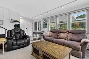 52 Division St, Groton, CT 06340 - Photo 5