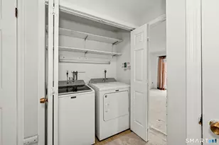 21 Highland Rd, Stamford, CT 06902 - Photo 15