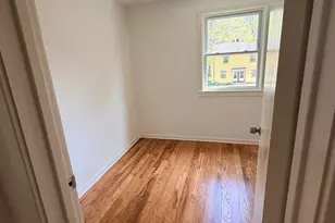 38-38 Baltic St, Hartford, CT 06112 - Photo 37