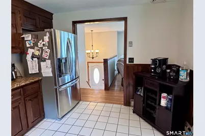 24 Middle Road, Enfield, CT 06082 - Photo 11