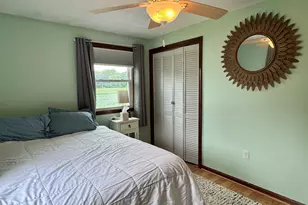 24 Middle Rd, Enfield, CT 06082 - Photo 17