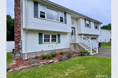 24 Middle Road, Enfield, CT 06082 - Photo 3