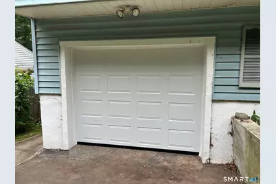 [Address not provided], New Haven, CT 06511 - Photo 13