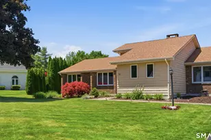 21 Marshalls Meadows, Wethersfield, CT 06109 - Photo 3