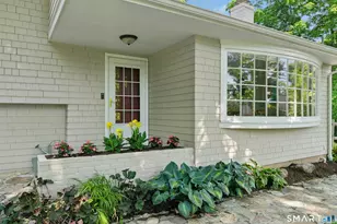 29 Old Farm Rd, Weston, CT 06883 - Photo 3