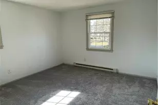 22 College St, Clinton, CT 06413 - Photo 7