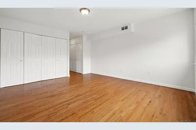 1153 Stratfield Road #1153, Fairfield, CT 06825 - Photo 5