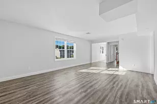 111 Laurel Ct, Plainville, CT 06062 - Photo 7