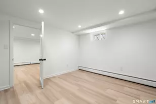 250 Jackson Ave, Stratford, CT 06615 - Photo 29