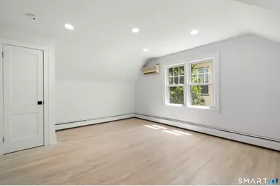 250 Jackson Avenue, Stratford, CT 06615 - Photo 21