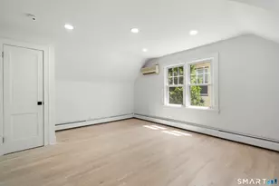250 Jackson Ave, Stratford, CT 06615 - Photo 21