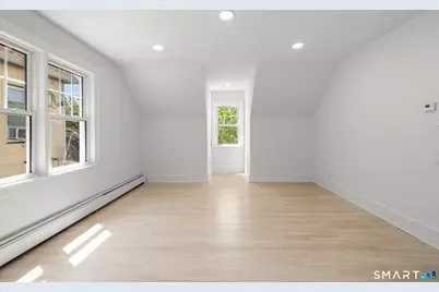 250 Jackson Avenue, Stratford, CT 06615 - Photo 19