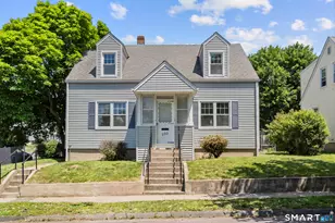 250 Jackson Ave, Stratford, CT 06615 - Photo 1