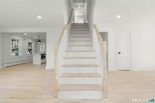 250 Jackson Ave, Stratford, CT 06615 - Photo 5
