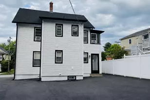 86 Washington Ave, Torrington, CT 06790 - Photo 3