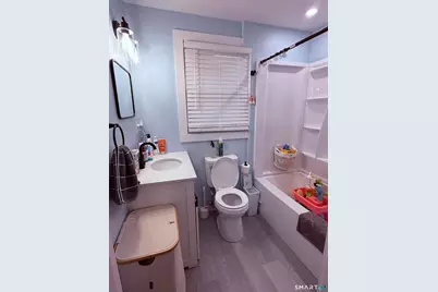 86 Washington Avenue, Torrington, CT 06790 - Photo 13