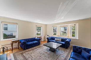 112 4th St, Stamford, CT 06905 - Photo 3