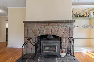 112 4th St, Stamford, CT 06905 - Photo 5