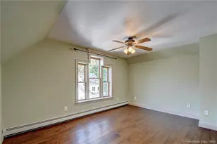 186 Raymond Rd, West Hartford, CT 06107 - Photo 19
