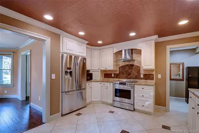 186 Raymond Road, West Hartford, CT 06107 - Photo 5