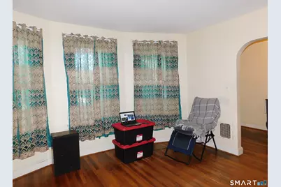 162 Helen Street, Hamden, CT 06514 - Photo 5