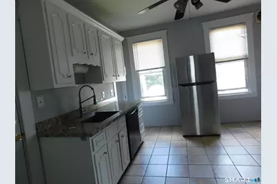 162 Helen Street, Hamden, CT 06514 - Photo 23