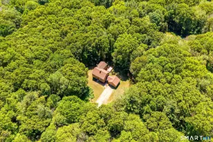 244 Paine Rd, Pomfret, CT 06259 - Photo 1