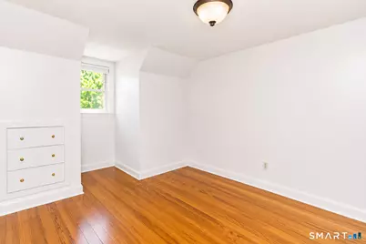 98 Woodmere Road, West Hartford, CT 06119 - Photo 27