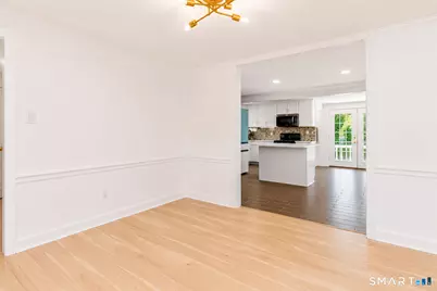 98 Woodmere Road, West Hartford, CT 06119 - Photo 25