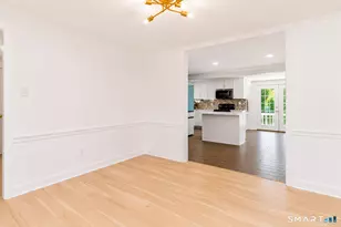 98 Woodmere Rd, West Hartford, CT 06119 - Photo 25