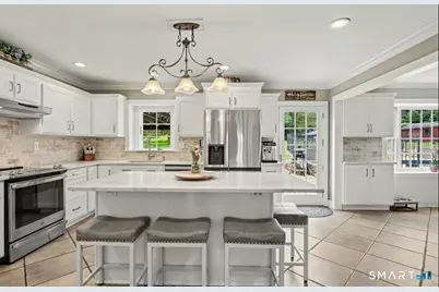 9 Hedge Meadow Lane, Newtown, CT 06470 - Photo 15