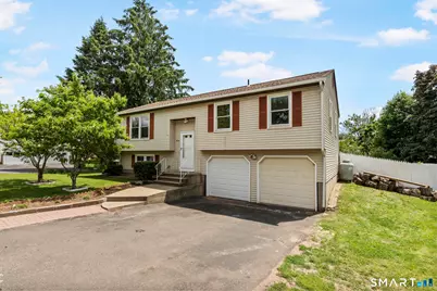 11 Costanzo Court, Hamden, CT 06518 - Photo 1