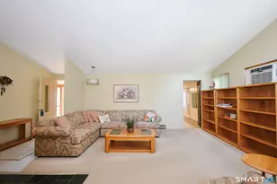 14 E Lake Dr, Middletown, CT 06457 - Photo 23