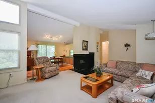 14 E Lake Dr, Middletown, CT 06457 - Photo 21