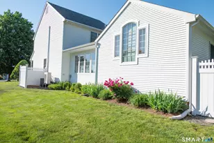 6 Vumbaco Dr, Wallingford, CT 06492 - Photo 3
