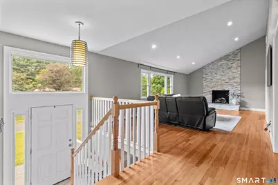 115 Craigemore Circle, Avon, CT 06001 - Photo 5