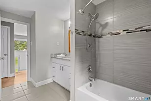 115 Craigemore Cir, Avon, CT 06001 - Photo 15