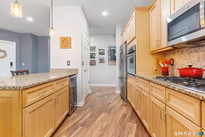 60 Maple Street #32, Branford, CT 06405 - Photo 11
