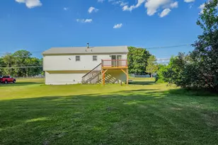 105 Northfield Rd, Wallingford, CT 06492 - Photo 23