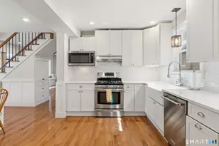 3 Middle St, Waterford, CT 06385 - Photo 5