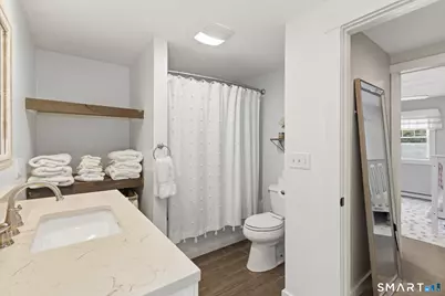 3 Middle Street, Waterford, CT 06385 - Photo 17