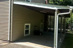 54 Berkshire Rd, West Hartford, CT 06107 - Photo 21