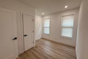 21-23 Elliott St, Hartford, CT 06114 - Photo 7