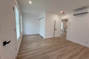 21-23 Elliott St, Hartford, CT 06114 - Photo 9
