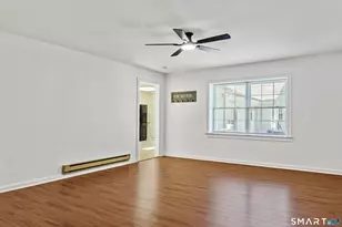 8 Woodchuck Ct, Norwalk, CT 06854 - Photo 7