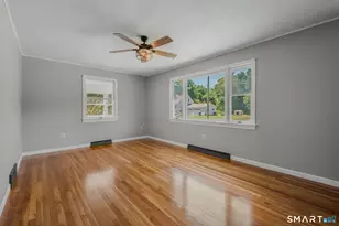 7 Bonville Dr, Montville, CT 06382 - Photo 7
