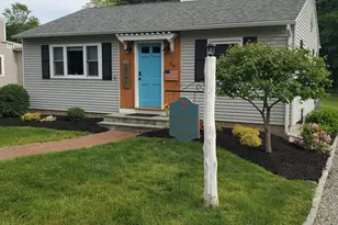 28 Church St, Old Saybrook, CT 06475 - Photo 1