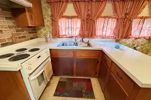 401 Round Hill Rd, Salem, CT 06420 - Photo 11