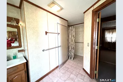 401 Round Hill Road, Salem, CT 06420 - Photo 27